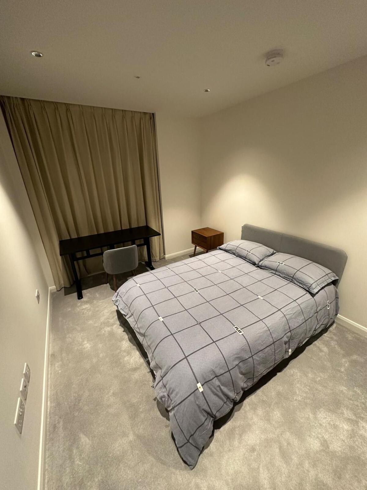 Modern Two Bed Flat At Elephant Castle Appartamento Londra